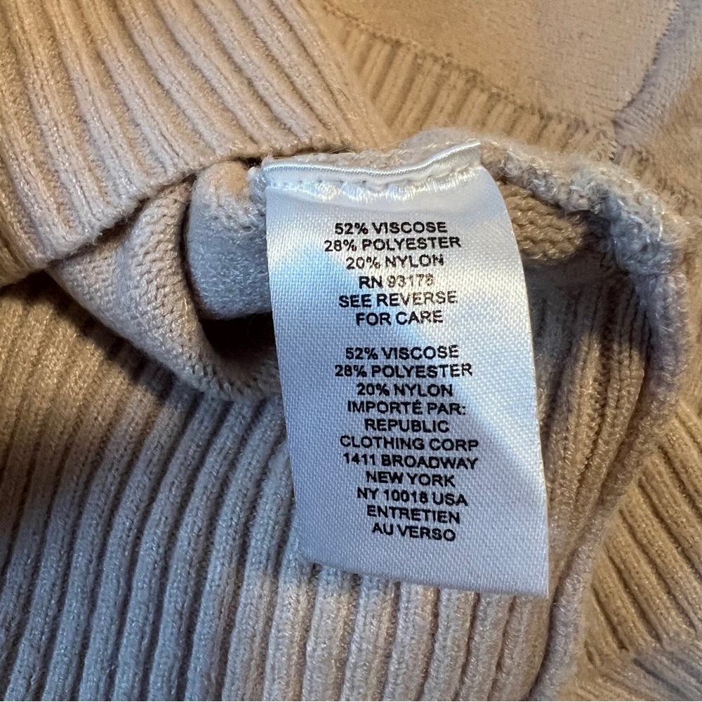Chelsea & Theodore Blush Fringe Sweater - Picture 7 of 7
